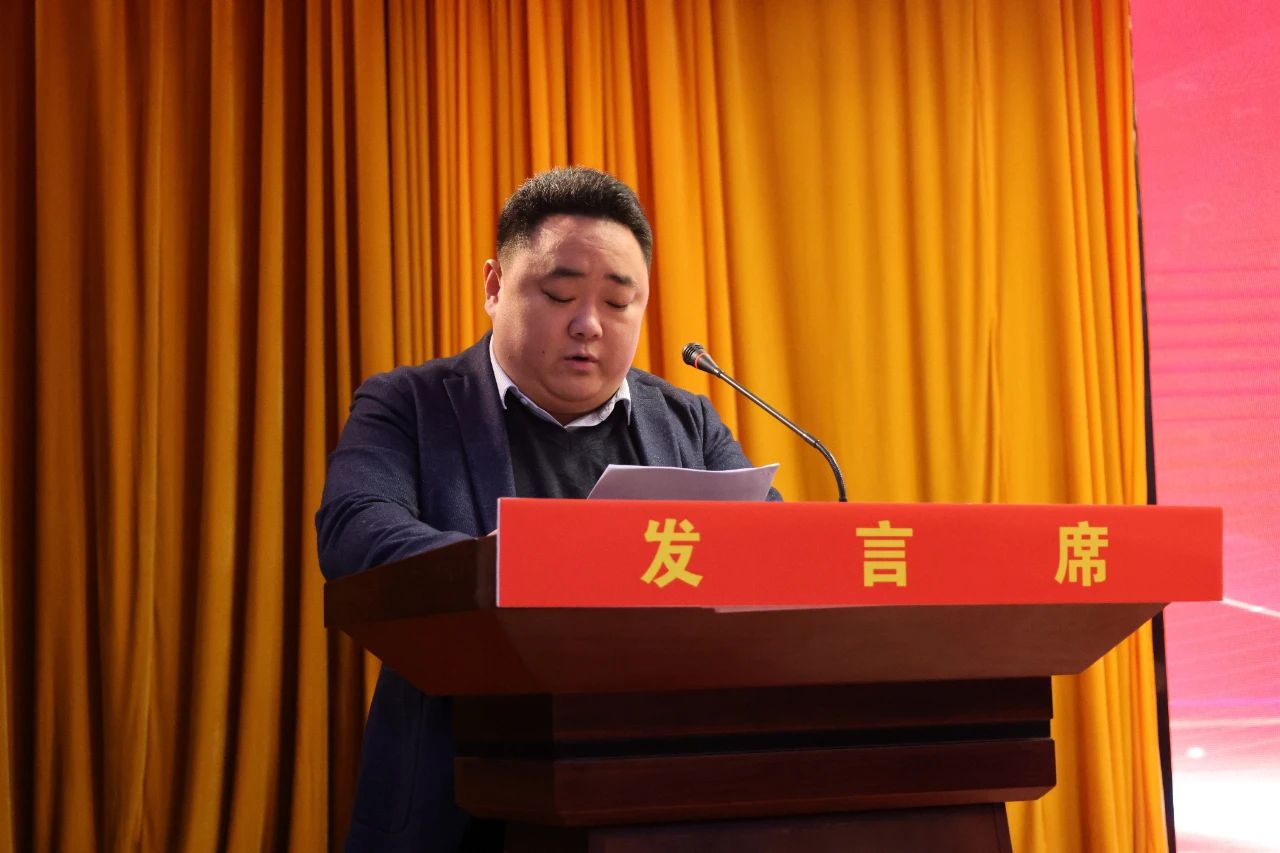 慶祝！順和集團(tuán)文明誠(chéng)信經(jīng)營(yíng)得到蘭山商城肯定并作代表發(fā)言！25家商戶榮獲“2023年度蘭山商城文明誠(chéng)信經(jīng)營(yíng)戶”稱號(hào)